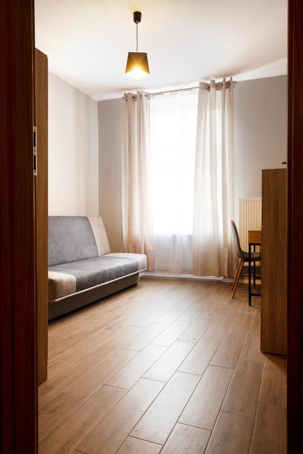 Royal Aparthotel Piotrkowska 33 ウッチ エクステリア 写真