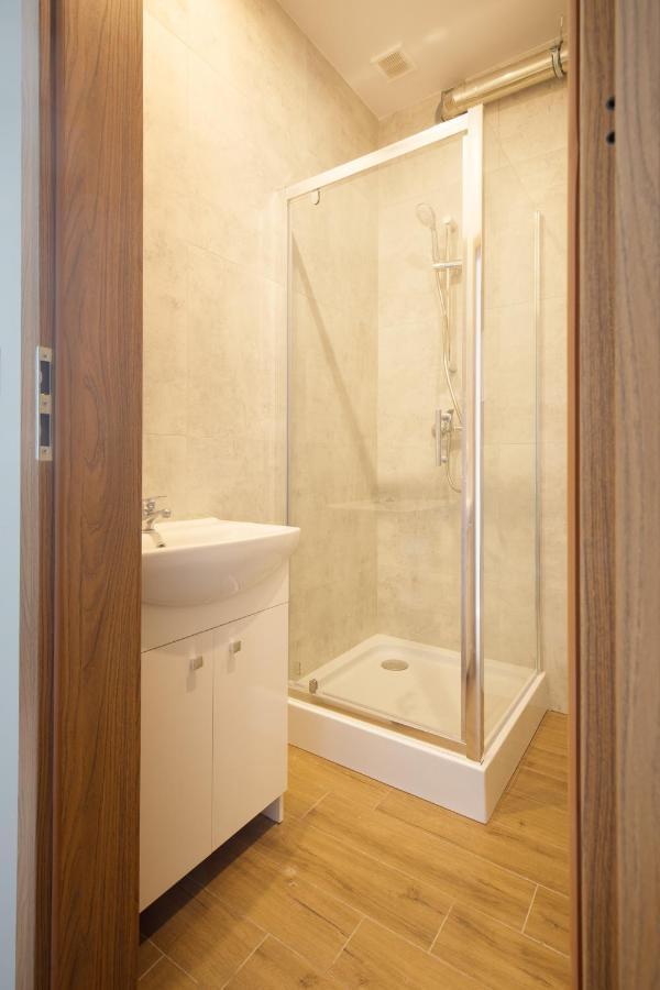 Royal Aparthotel Piotrkowska 33 ウッチ エクステリア 写真